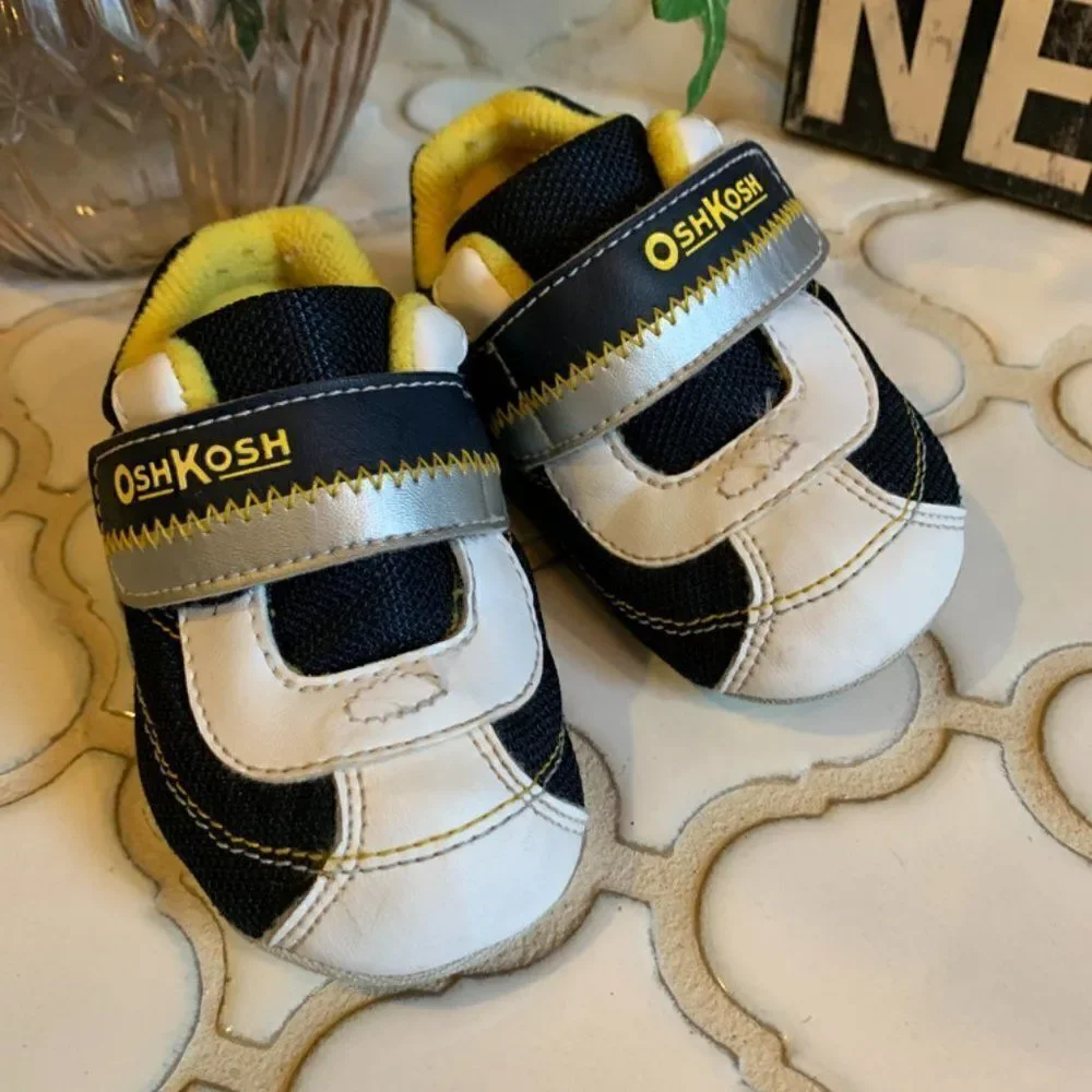 Osh Kosh B'gosh Navy and Yellow Soft Shoe